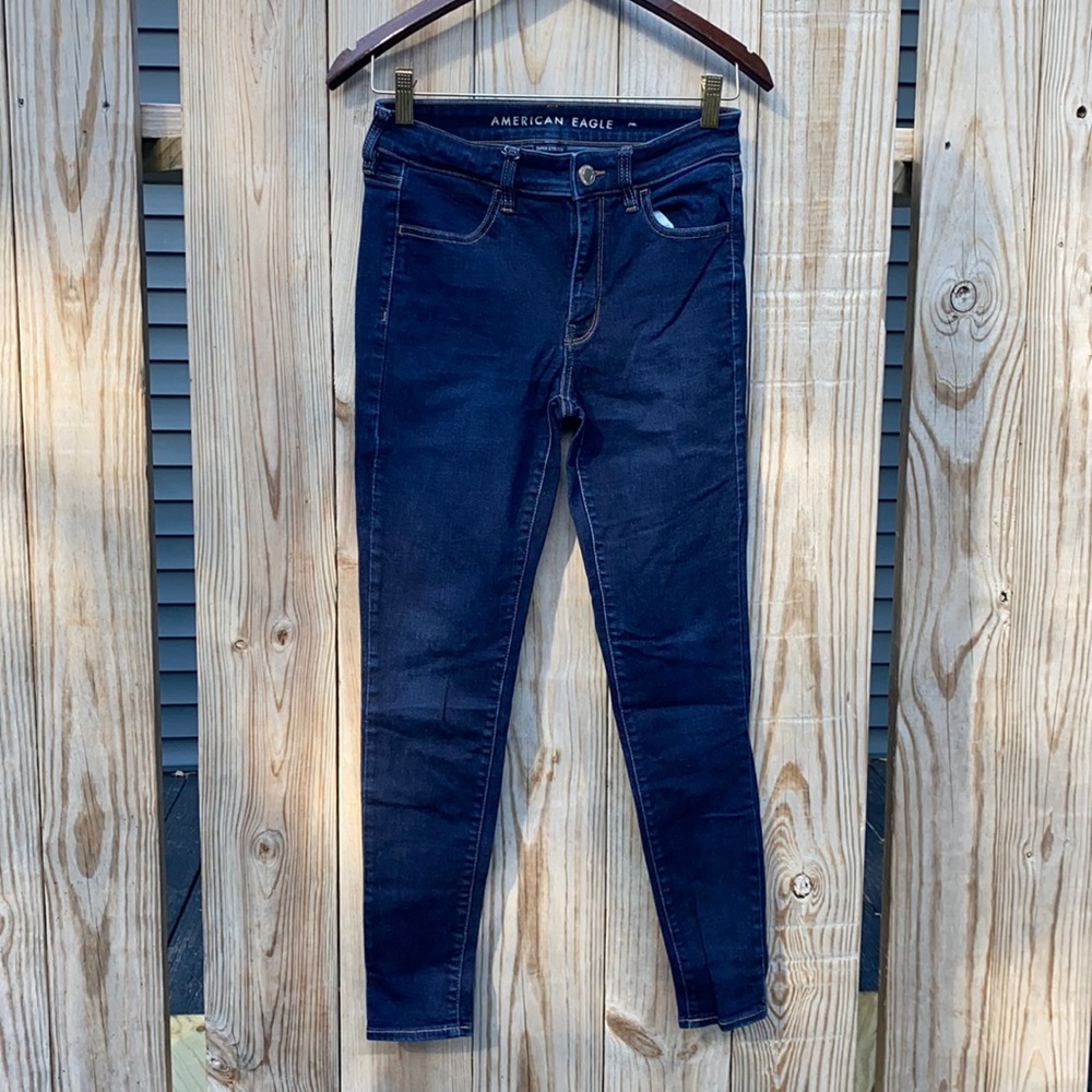 American Eagle dark wash high-rise jegging